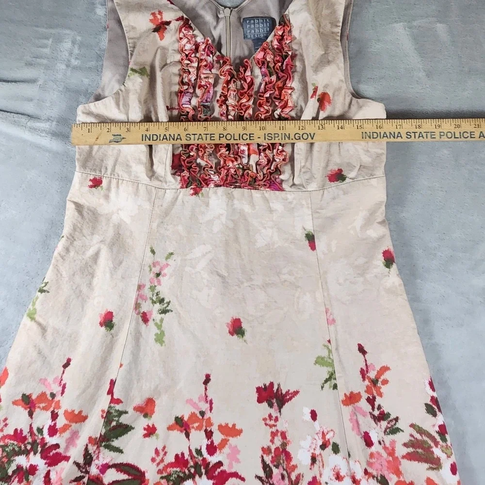 Rabbit‎ Designs 14 Beige Mini A Line V Neck Ruffle Floral Dress Cottagecore